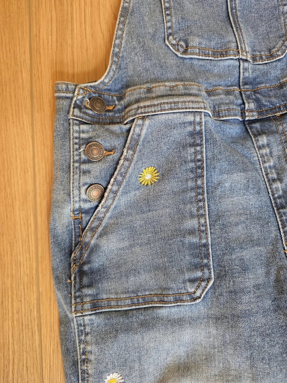Lincoln Outfitters blue denim